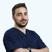 Dr. Cs&aacute;nyi P&eacute;ters